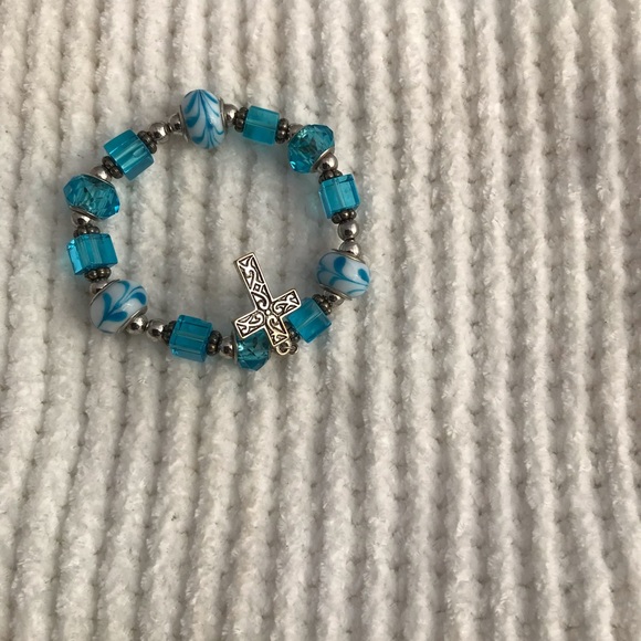 Cross Beaded Charm Bracelet - Picture 4 of 4